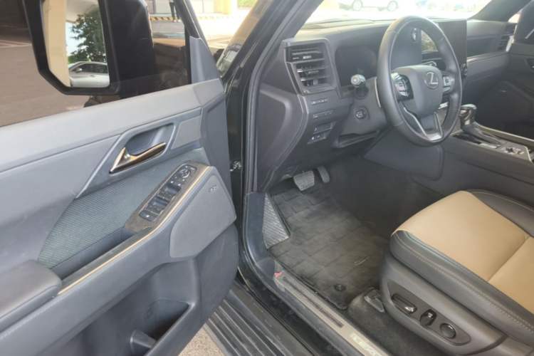 Used Lexus GX 2024 OVERTRAIL Yuanfeng Edition Driver Seat