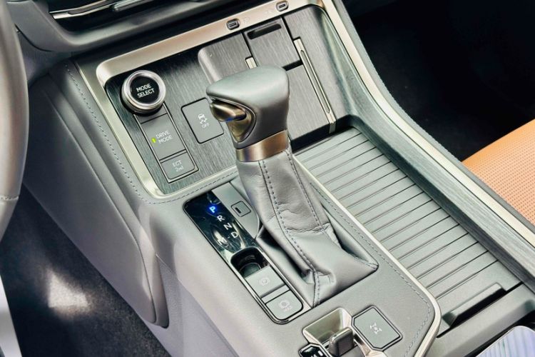 Used Lexus GX 2024 Lingfeng Edition Interior 4