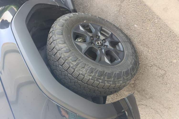 Used Lexus GX 2024 OVERTRAIL Yuanfeng Edition Left Front Wheel Hub