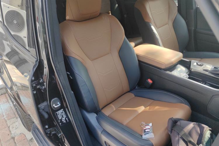 Used Lexus GX 2024 Lingfeng Edition Right Front Seat