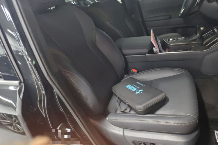 Used Lexus GX 2024 OVERTRAIL Yuanfeng Edition Right Front Seat