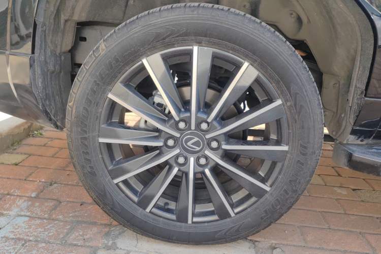 Used Lexus GX 2024 Lingfeng Edition Right Rear Wheel Hub