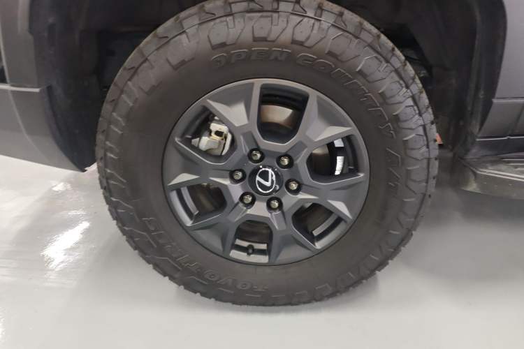 Used Lexus GX 2024 OVERTRAIL Yuanfeng Edition Right Rear Wheel Hub