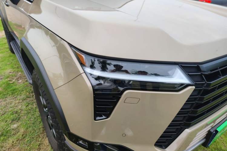 Used Lexus GX 2024 OVERTRAIL Yuanfeng Edition Right Front Headlight