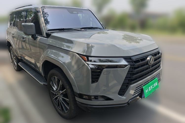 Used Lexus GX 2024 Lingfeng Edition Front Right 45 Deg