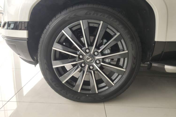 Used Lexus GX 2024 Lingfeng Edition Left Front Wheel Hub