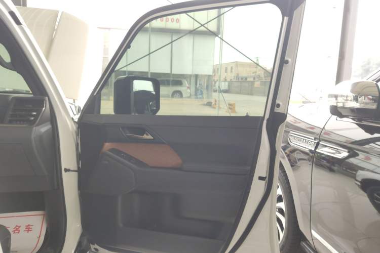 Used Lexus GX 2024 Lingfeng Edition Right Front Door Interior