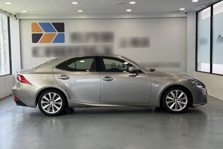 Used Lexus IS 2015 200t F SPORT Exterior 3