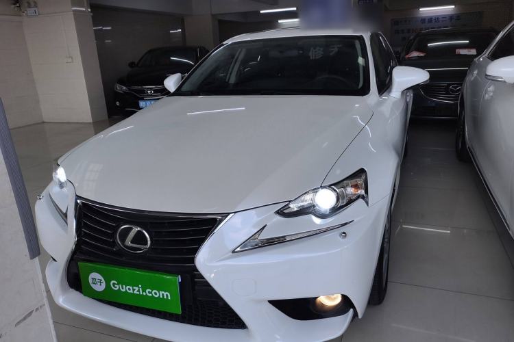 Used Lexus IS 2013 250 Leading Edition Front
