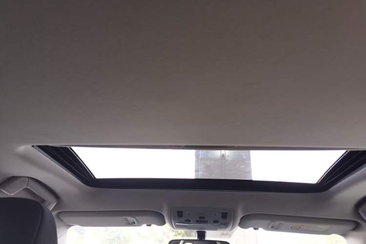 Used Lexus IS 2013 250 Leading Edition Headliner