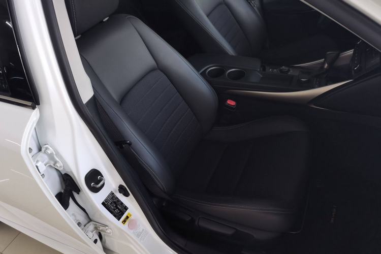 Used Lexus IS 2013 250 Leading Edition Right Front Seat