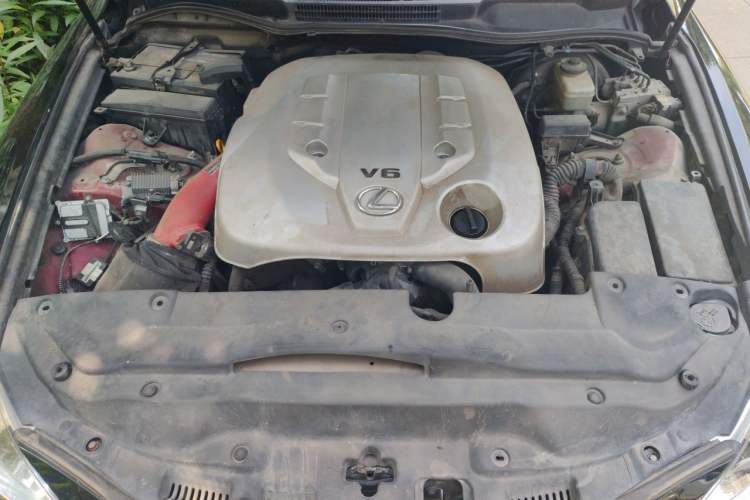 Used Lexus IS 2006 300 Xuan Dong Edition Engine Bay