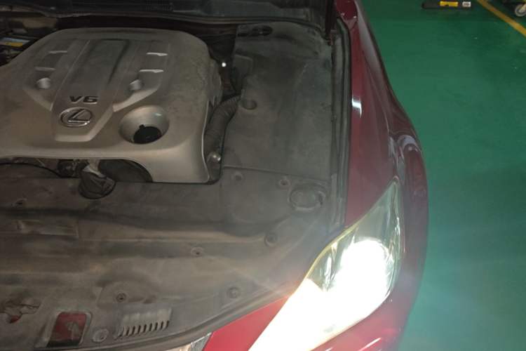 Used Lexus IS 2006 300 Xuan Dong Edition Engine Bay Left