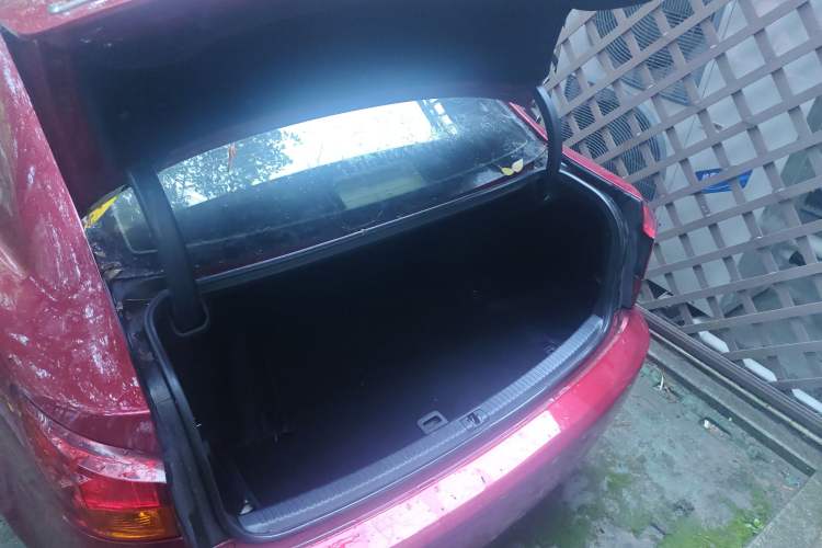 Used Lexus IS 2006 300 Xuan Dong Edition Trunk