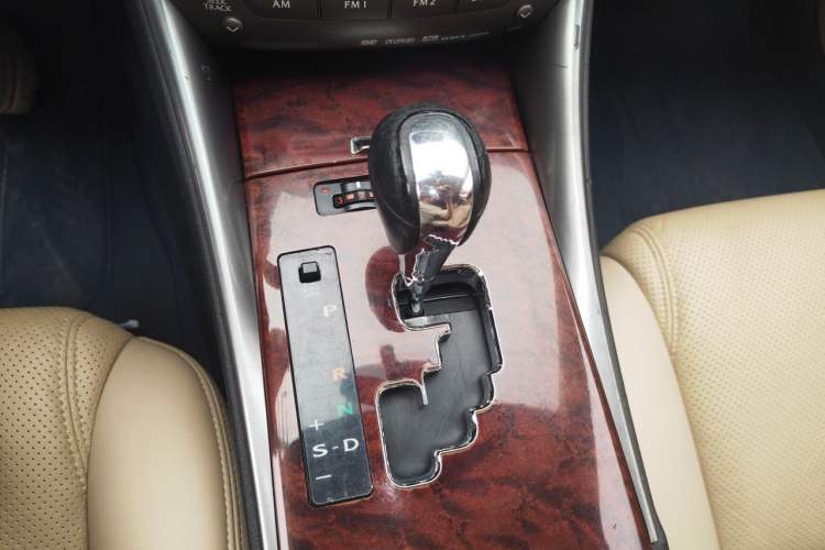 Used Lexus IS 2007 300 Xuan Dong Special Edition Gear Lever