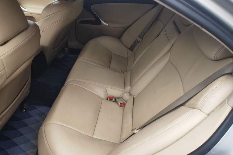 Used Lexus IS 2007 300 Xuan Dong Special Edition Left Rear Seat