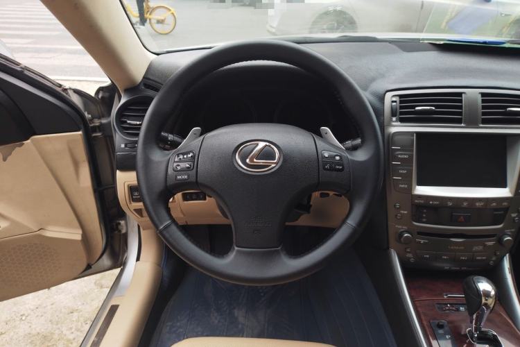 Used Lexus IS 2007 300 Xuan Dong Special Edition Steering Wheel