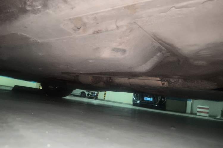 Used Lexus IS  Chassis Front Right