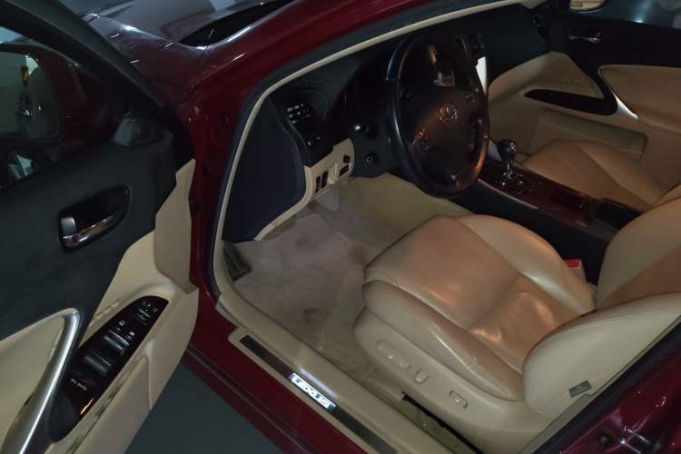 Used Lexus IS 2008 300 Luxury Edition Driver Seat