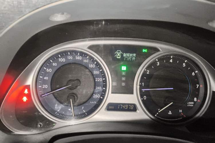Used Lexus IS  Instrument Cluster