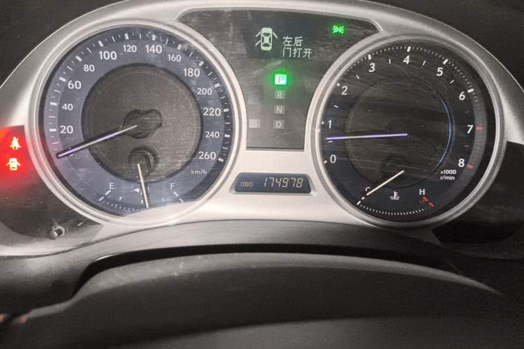 Used Lexus IS  Odometer Close Up