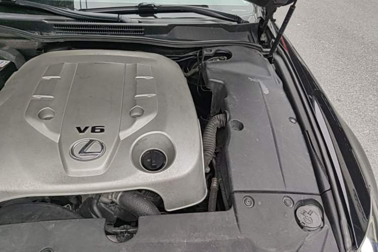 Used Lexus IS 2009 300 Engine Bay Left