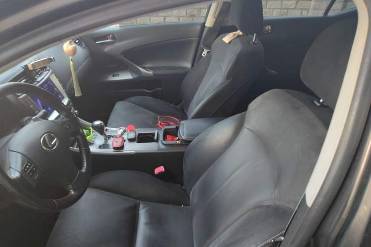 Used Lexus IS 2009 300 Left Front Seat