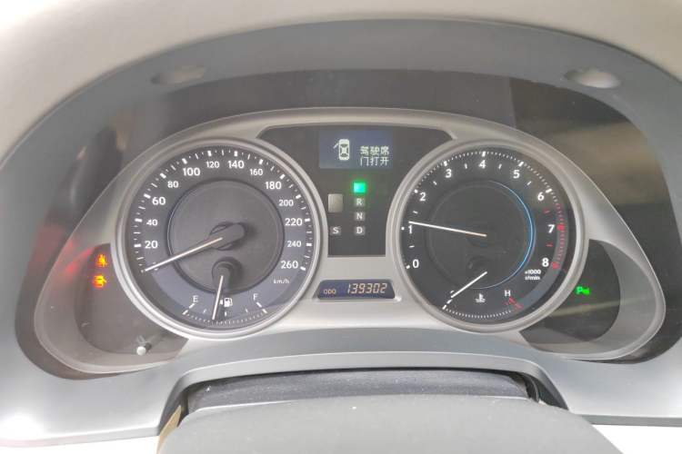 Used Lexus IS 2009 300 Instrument Cluster
