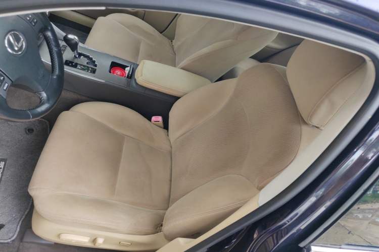 Used Lexus IS 2009 300 Left Front Seat
