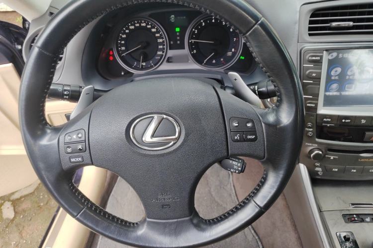Used Lexus IS 2009 300 Steering Wheel
