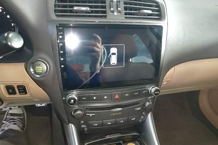 Used Lexus IS 2009 300 Audio And AC Panel