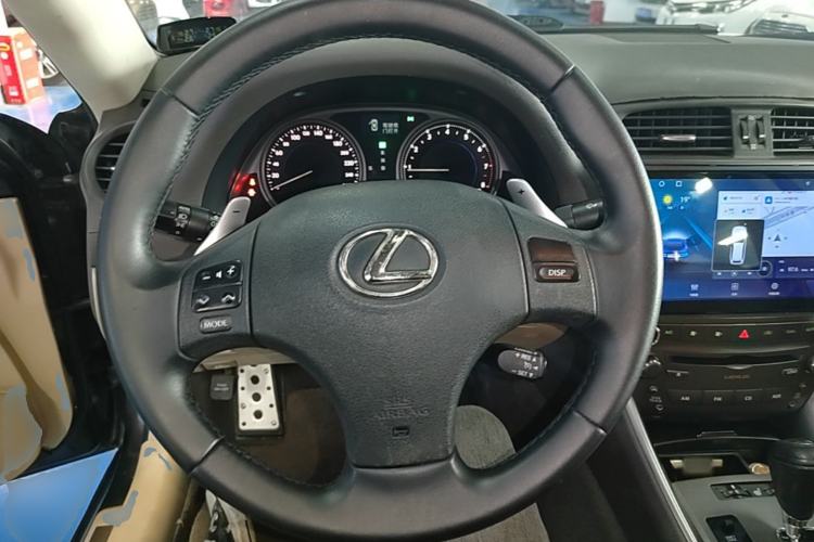 Used Lexus IS 2009 300 Steering Wheel