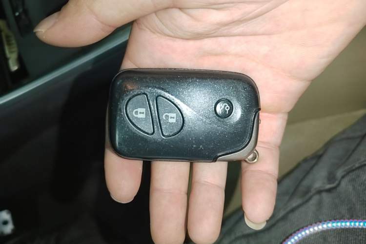 Used Lexus IS 2009 300 Vehicle Key