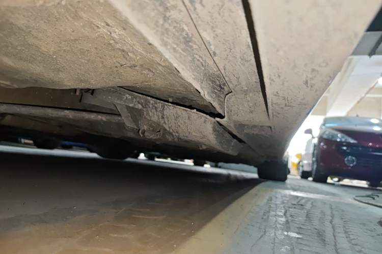 Used Lexus IS 2009 300C Chassis Front Left