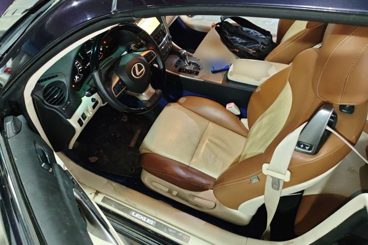 Used Lexus IS 2009 300C Driver Seat