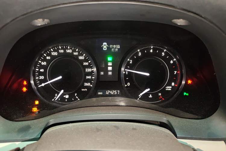 Used Lexus IS 2009 300C Instrument Cluster