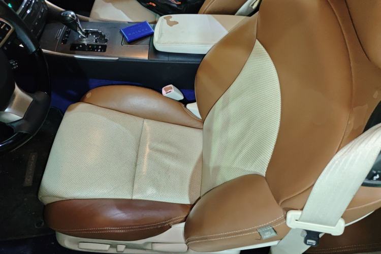 Used Lexus IS 2009 300C Left Front Seat