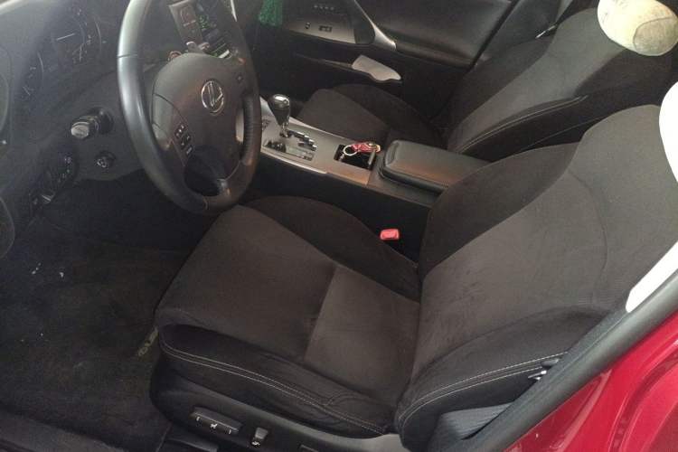 Used Lexus IS 2009 300 Left Front Seat