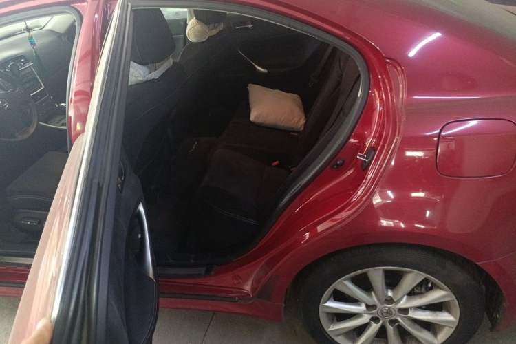 Used Lexus IS 2009 300 Left Rear Seat