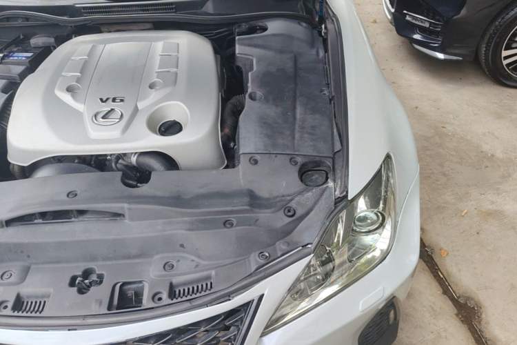 Used Lexus IS 2009 300 Xuan Dong Edition Engine Bay Left