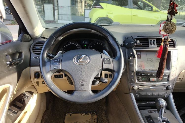 Used Lexus IS 2009 300 Steering Wheel
