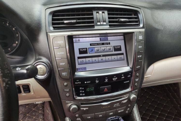 Used Lexus IS 2009 300C Audio And AC Panel