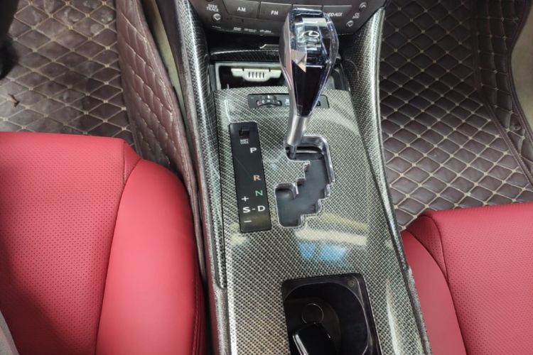 Used Lexus IS 2009 300C Gear Lever