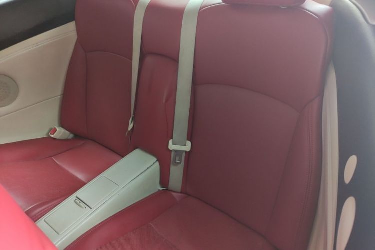 Used Lexus IS 2009 300C Left Rear Seat