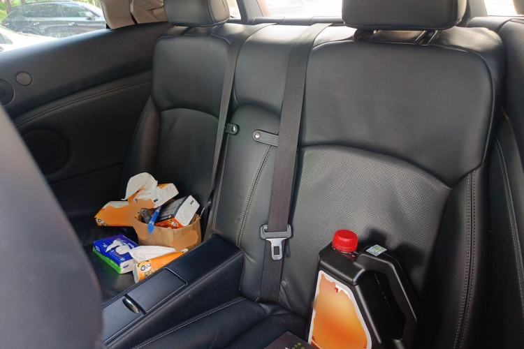 Used Lexus IS 2009 300C Left Rear Seat