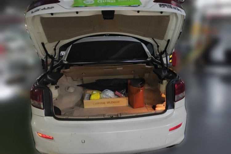 Used Lexus IS 2009 300C Trunk