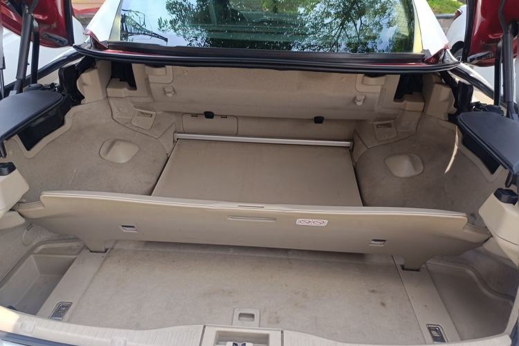 Used Lexus IS 2009 300C Trunk