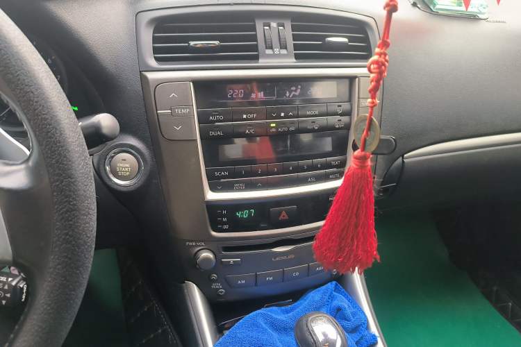 Used Lexus IS 2011 250 Sport Edition Audio And AC Panel