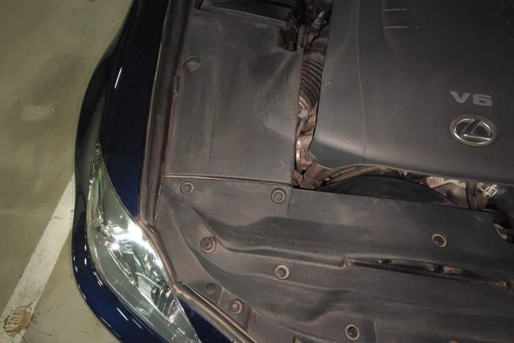 Used Lexus IS 2011 250 Sport Edition Engine Bay Right