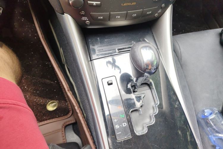 Used Lexus IS 2011 250 Sport Edition Gear Lever